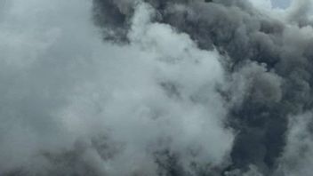 默拉皮火山，居民：这与2010年不同，没有灰雨