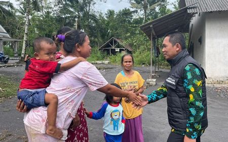 Bupati Lumajang Minta 100 KK Terisolir Lahar Hujan Semeru Direlokasi