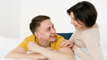 セックスは本当に幸せにすることができますか?心理学者の説明は次のとおりです
