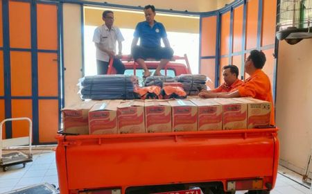 Ratusan Keluarga Terdampak Gempa Bumi di Bandung dan Garut Pagi Tadi Mulai Menerima Bantuan Darurat