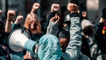 Trois personnes tuées dans des manifestations contre les prix élevés