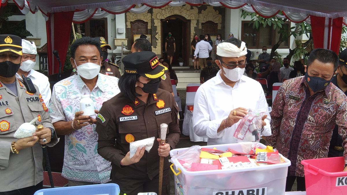 Denpasar Kejari Destroys Evidence Of Cases Including Drugs, Nominal In Billions Of Rupiah