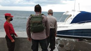 Kapal Yacht Bendera Malaysia Tanpa Awak Ditemukan Terdampar di Bali 