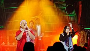 Kuaetnika Beri Persembahan Spesial untuk Mendiang Djaduk Ferianto di Jazz Gunung Series 1 Bromo