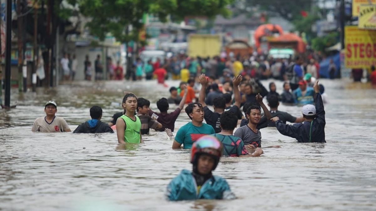 Anies dan Ironi Banjir Jakarta