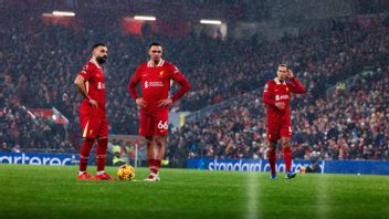 Mohamed Salah Unggah Foto Bersama Alexander-Arnold dan Van Dijk, Timbulkan Spekulasi