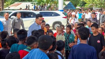 Le vice-président Gibran examine le nouveau bâtiment SDI Kaniti Kupang