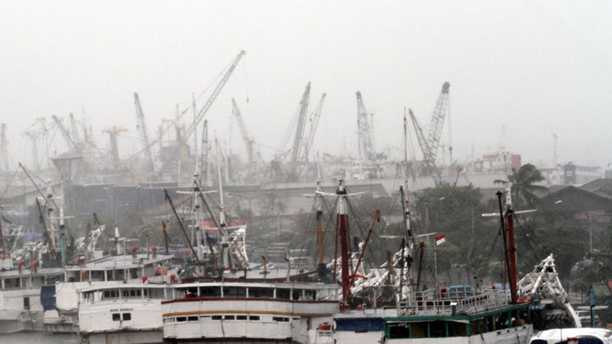 Bmkg Météo: Temps Nuageux Ensoleillé Dans Le Port De Jakarta