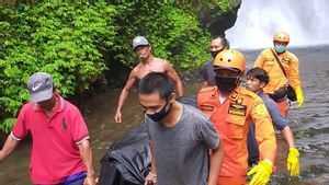 Depresi, WN Argentina Lari ke Hutan di Buleleng Bali dan Ditemukan Tak Bernyawa di Air Terjun