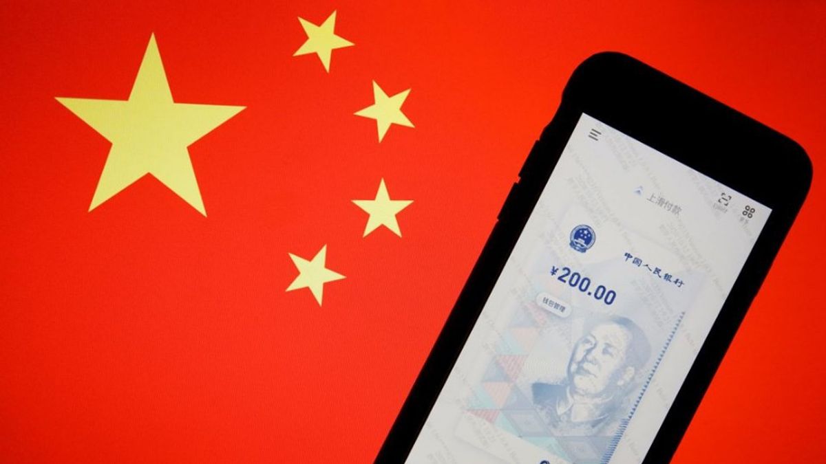 China Arahkan Warganya Beli Tiket Transportasi Umum dengan Yuan Digital