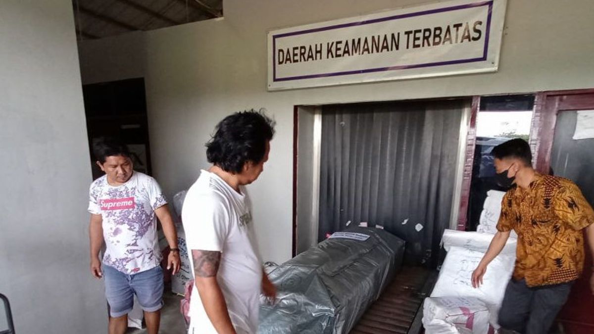 Four Bodies Of Karaoke Burning Action In Sorong Flew To Their Home Towns
