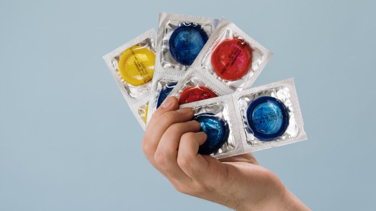 7 Variety Of Condoms That Make The Sensation Of Love Feel Different