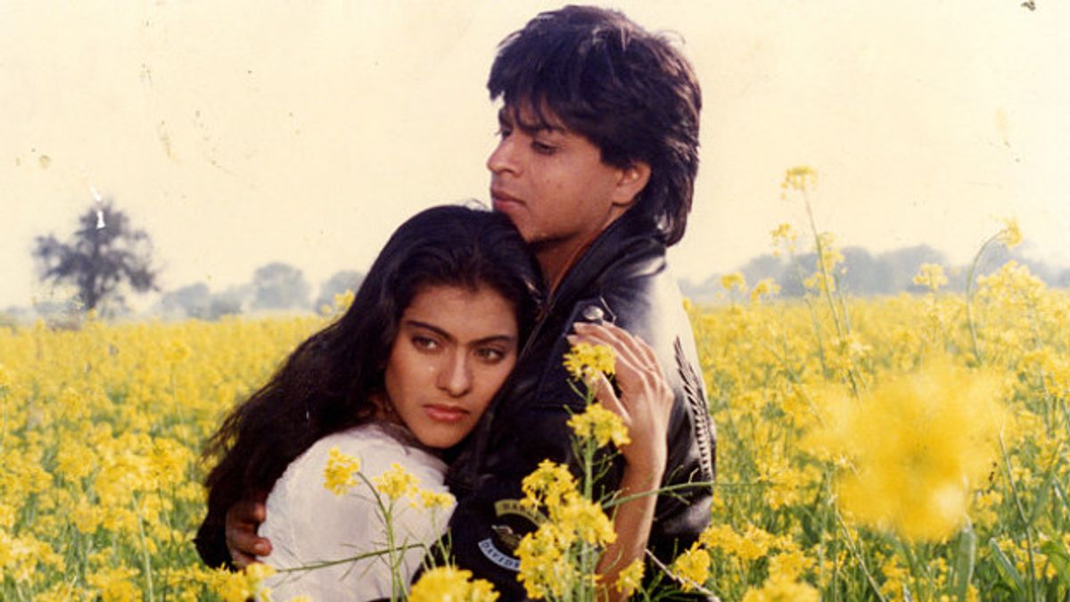 Shah Rukh Khan dan Kajol Rayakan 25 Tahun <i>Dilwale</i> dengan Cara Ini
