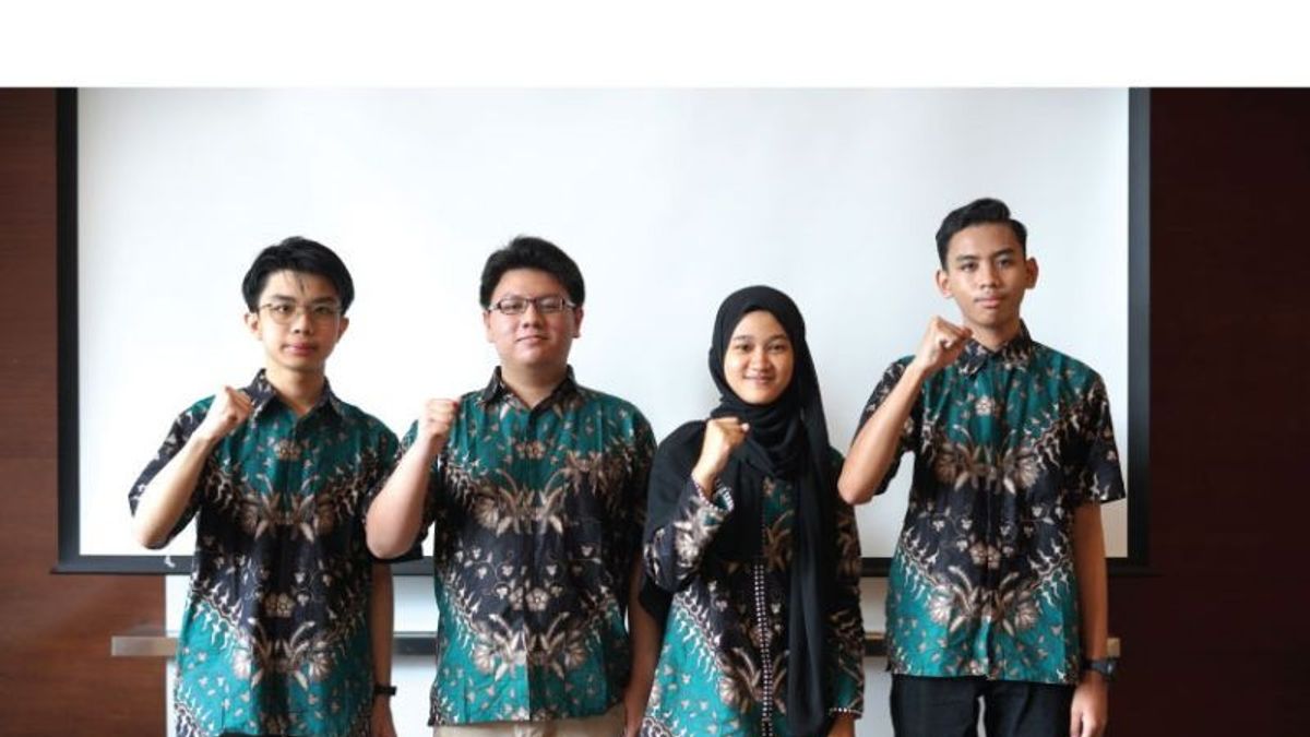 Indonesia Wins Four Silver Medals From The International Chemistry Olympiad In China