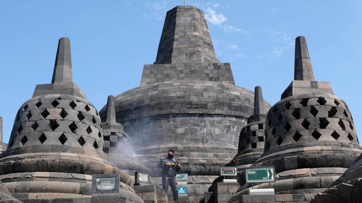 Sandiaga Jamin Harga Tiket Naik ke Atas Candi Borobudur akan Berpihak pada Masyarakat