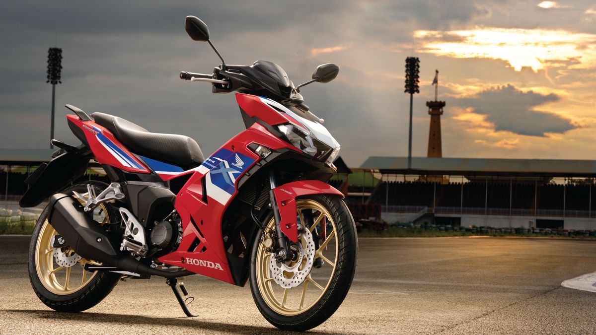 L’excitation Honda Supra GTR apporte une augmentation naturelle au Vietnam, au prix de 30 millions de roupies