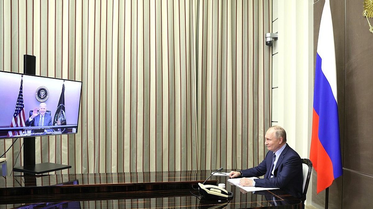 ホワイトハウスはバイデン大統領がプーチン大統領と会談する可能性を排除しない、ウクライナにおける緊張緩和の条件