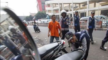 Pegawai Dishub Samarinda Kerja Sama Tukang Parkir Buka Rekening Tampung Uang Korupsi Dana Parkir 
