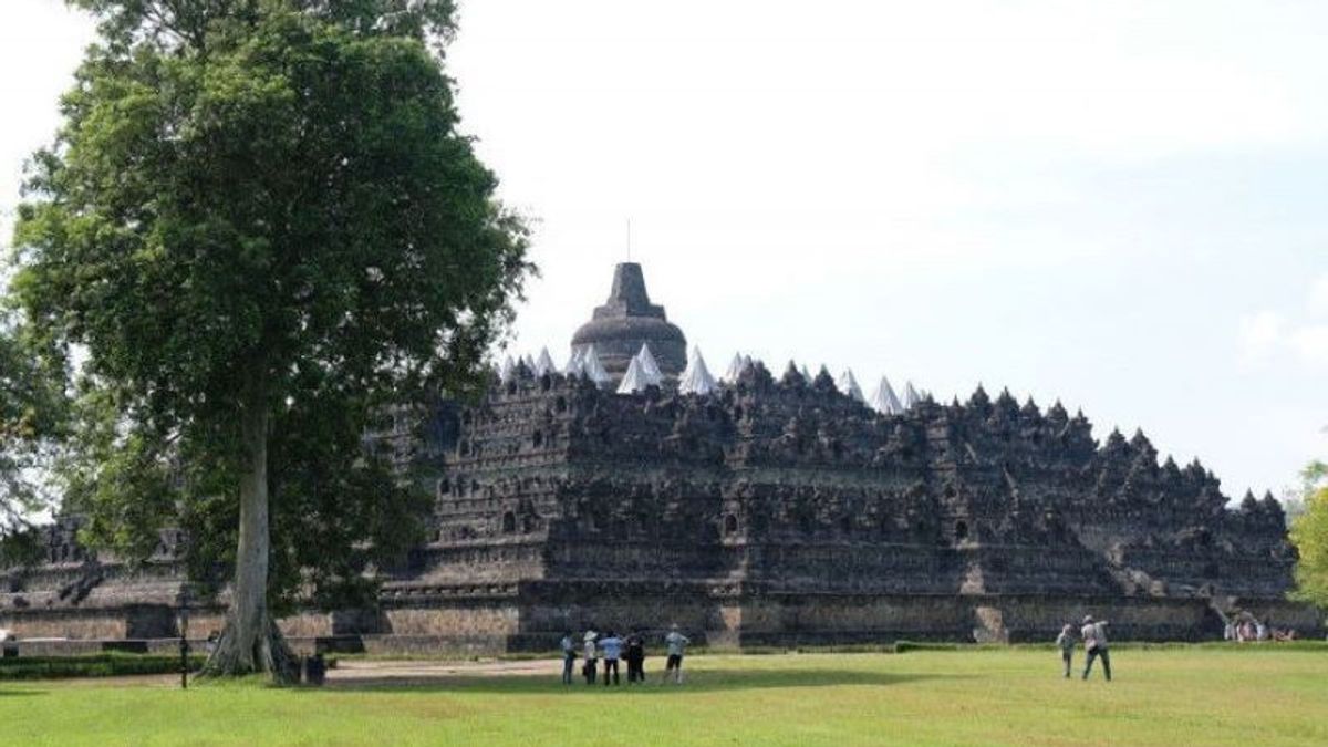 Leaving To Central Java, Vice President Will Review Borobudur Temple