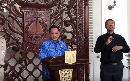 Kata Pengamat, Jokowi Peringatkan Anies Lewat Tito soal Penanganan COVID-19