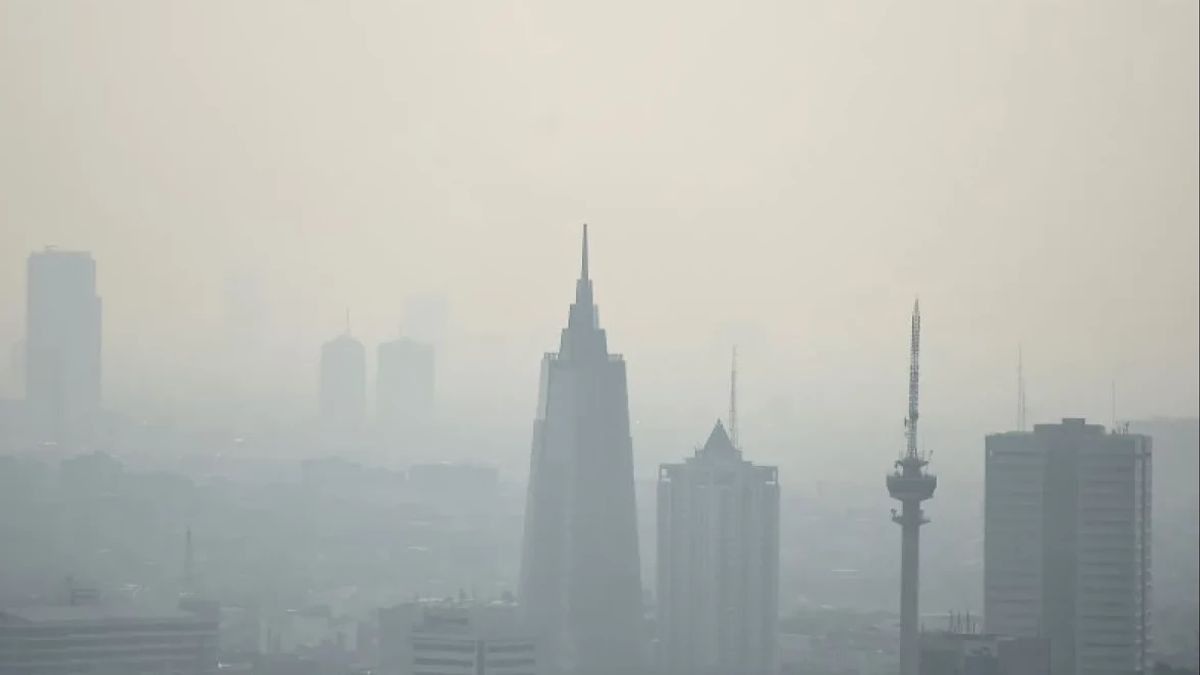 大気汚染は悪化しています。ジャボデタベックの天気をすぐに変えましょう!