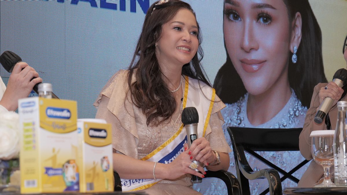 So "Queen of the Universe", Maia Estianty Shares the Secret to Staying Active and Strong Entering the Golden Age
