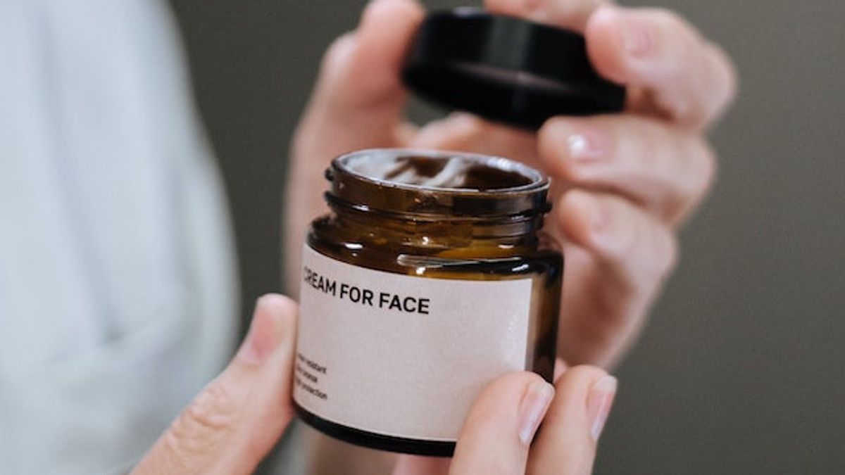 Berkenalan dengan Ferulic Acid, Kandungan Skincare Kaya Antioksidan untuk Cegah Penuaan Dini