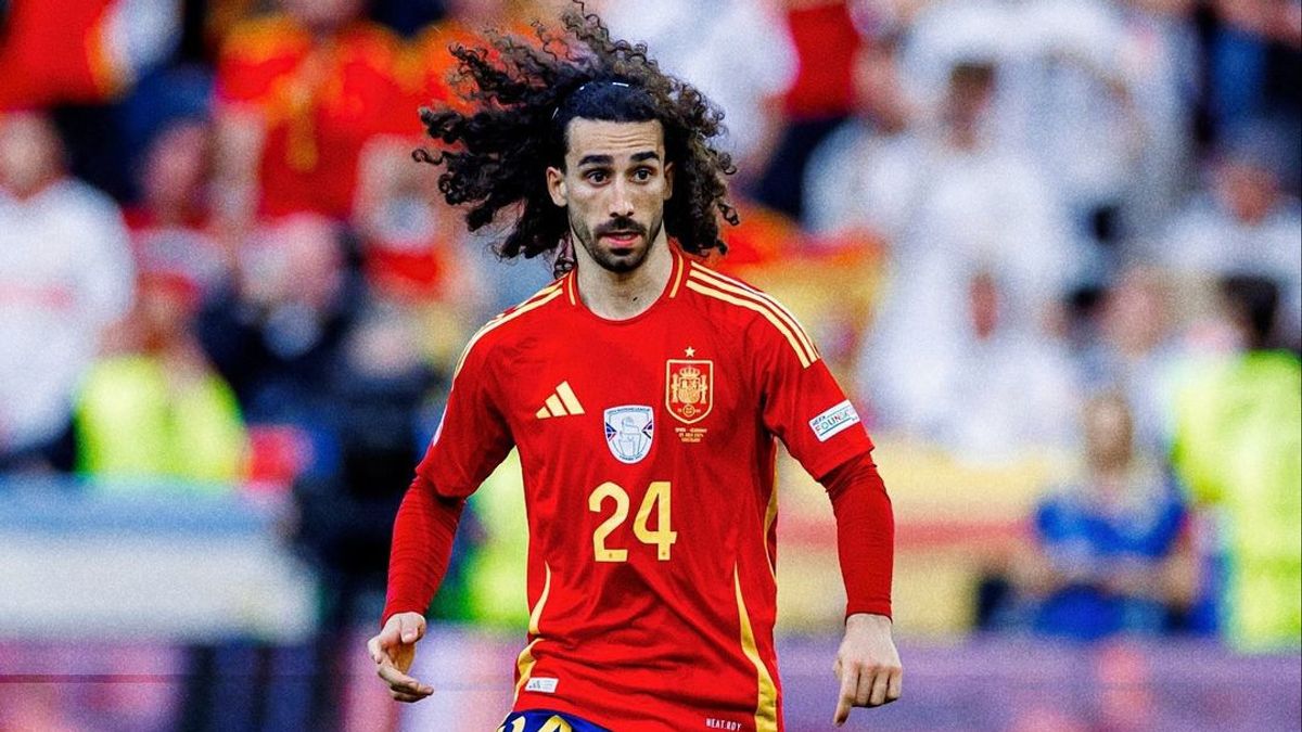 Derita Cucurella, Jadi Bahan Cemoohan Suporter Tuan Rumah