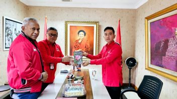 PDIP Secretary General Delivers Megawati's Message To Gibran: Beware Of Political Manuver