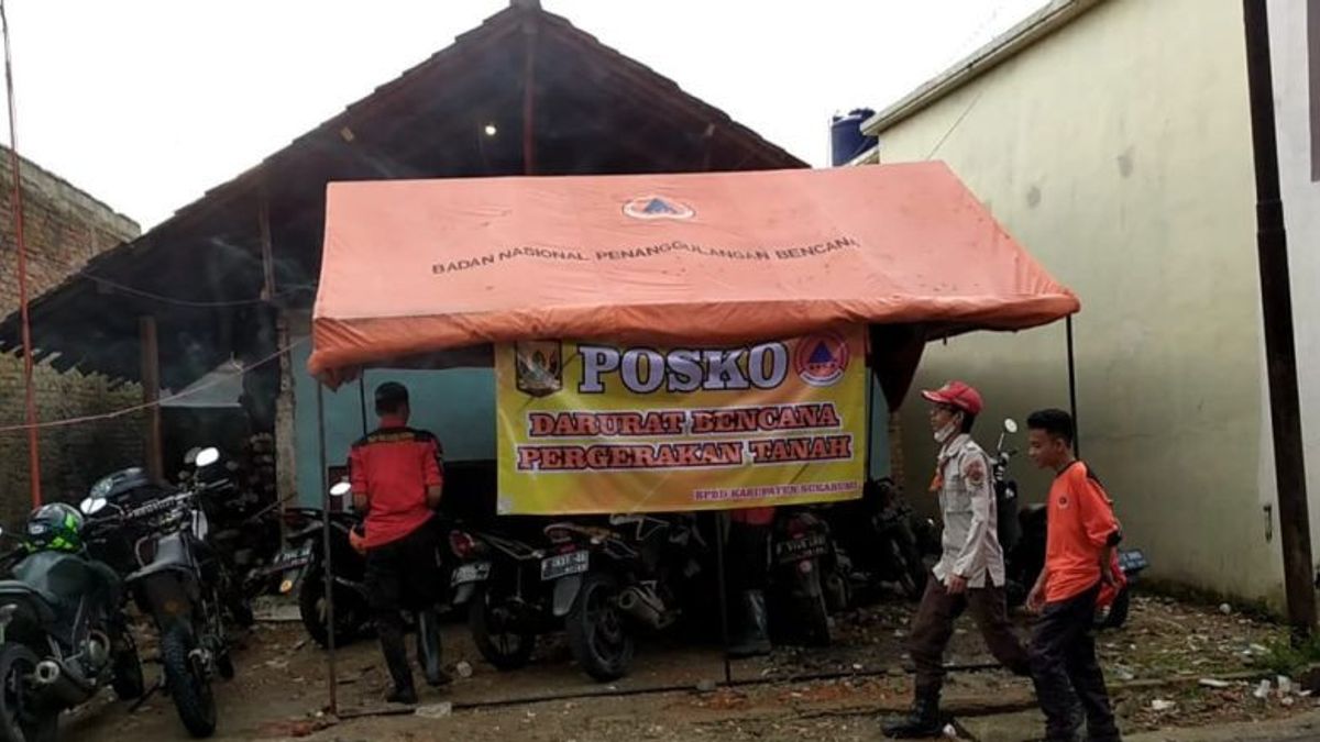 Puluhan Rumah Rusak Akibat Pergerakan Tanah di Sukabumi