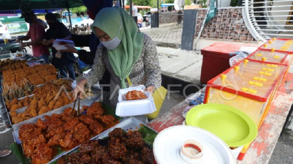 Food Traders In Banda Aceh Are Prohibited From Selling During The Day During Ramadan