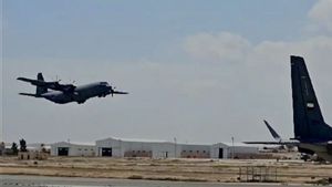Pesawat Angkut Super Hercules Kelima yang Dibeli RI Tiba di Lanud Halim 17 Mei