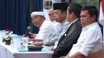 'Senjata' Dedi Mulyadi demi Atasi Banjir Jabar: Cabut Sertifikat Bangunan di Sempadan Sungai