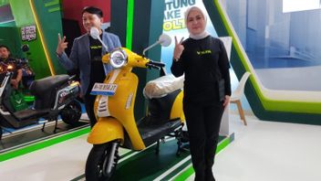 La moto électrique de Volta Mandala obtient un nouveau schéma de couleur, Mejeng au PEVS 2024
