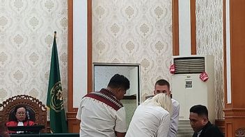 2 Bule Rusia di Bali Divonis 10 Bulan Penjara dalam Kasus Prostitusi