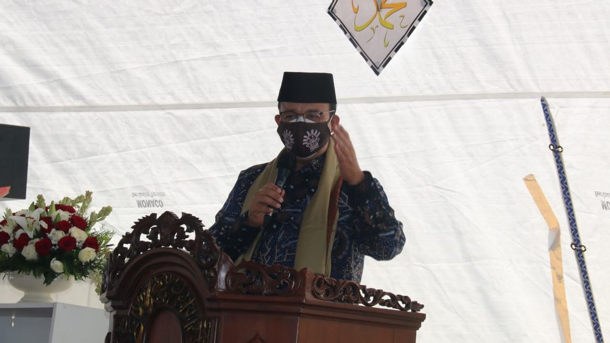 Anies Allows Ramadan Worship In The Mosque As Long As Obeying Health Protocols, and Do Iftar At Home