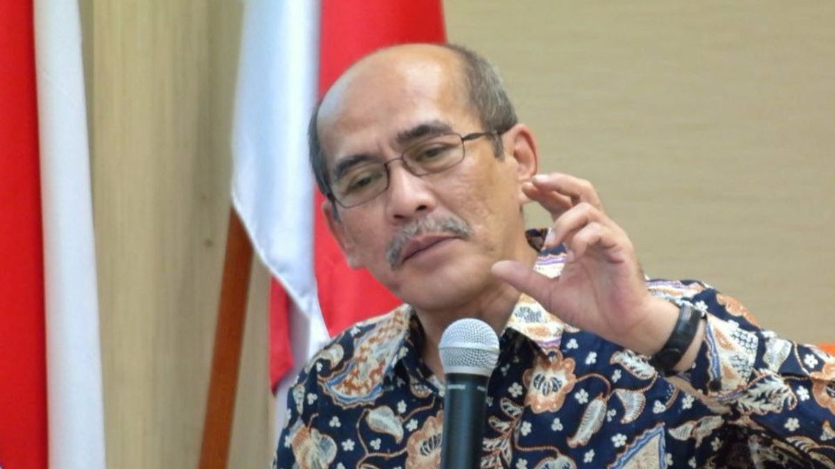 Faisal Basri: Le Gouvernement Ne Devrait Pas Seulement Donner La Priorité à La Reprise économique, Prendre Un Exemple De La Gestion Du Tsunami à Aceh