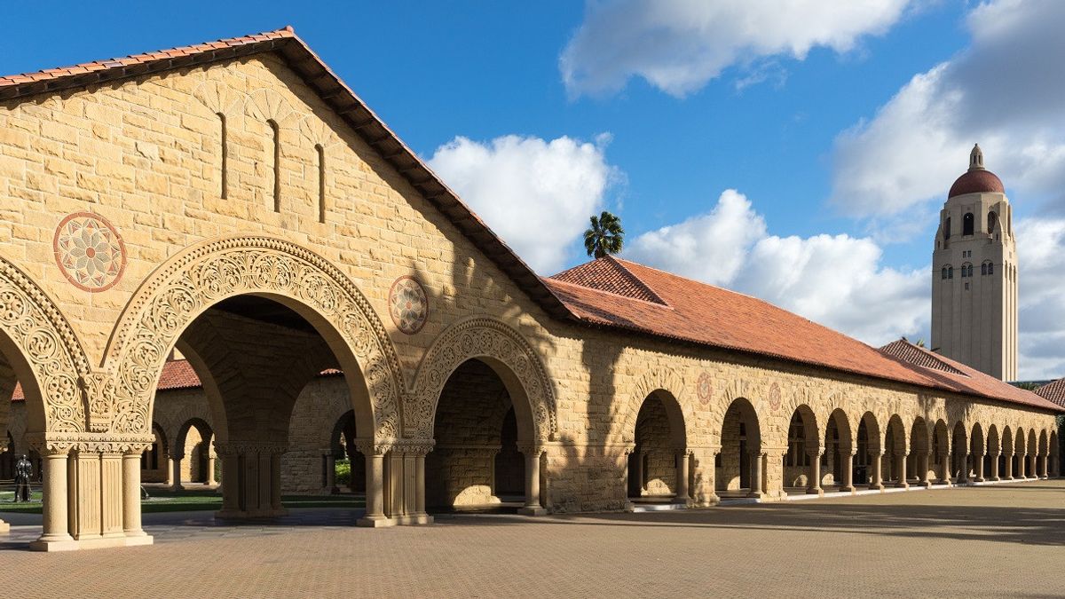 A Man Arrested Living In Dormitory Illegally, Stanford University Reviewing Security Procedures