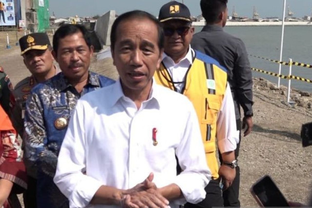 Reviewing The Flood Handling Project And Rob Rp. 386 Billion In Semarang City, Jokowi: Completed In August