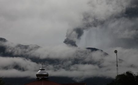 77 Warga Agam Segera Diungsikan dari Zona Bahaya Gunung Marapi