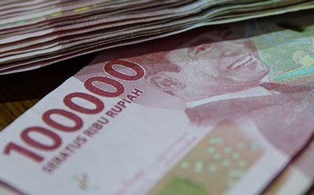 Dolar Ngamuk, Bikin Rupiah Terpeleset 95 Poin ke Rp14.378 per Dolar AS