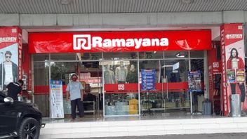 Ouverture Du Centre Commercial Non-Sembako à Kudus, Y Compris Le Ramayana