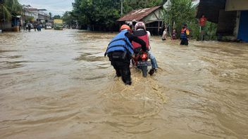 1，853名北亚齐居民因洪水而流离失所