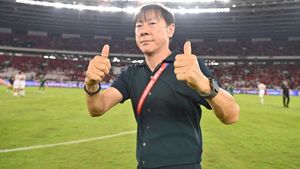 Shin Tae-yong Tanjung Players And Supporters Of The Indonesian National Team