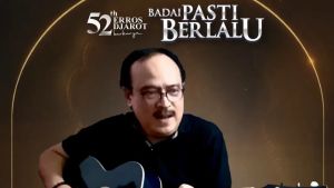 Erros Djarot Tandai 52 Tahun Bermusik dalam Konser Badai Pasti Berlalu