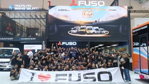 Mitsubishi Fuso Rayakan 55 Tahun Anniversary Libatkan Komunitas Canter di GIIAS 2025