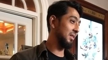 Arya Saloka Learns Iqro From The Beginning To Grow Jenggot For The Sake Of Munafik Films