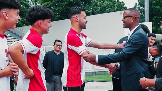 Kesan Pertama Jens Raven Jumpa Patrick Kluivert sebagai Pelatih Baru Timnas Indonesia