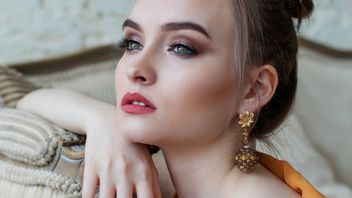 Bikin Wajah Lebih Berkarakter, Ini Tren Makeup Berdasarkan Zodiak