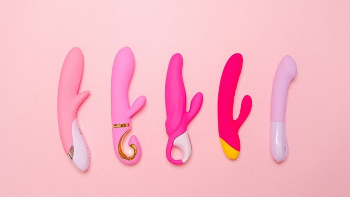 Fakta Menarik Tentang Kegunaan Sex Toys, dari Dildo hingga VIbrator